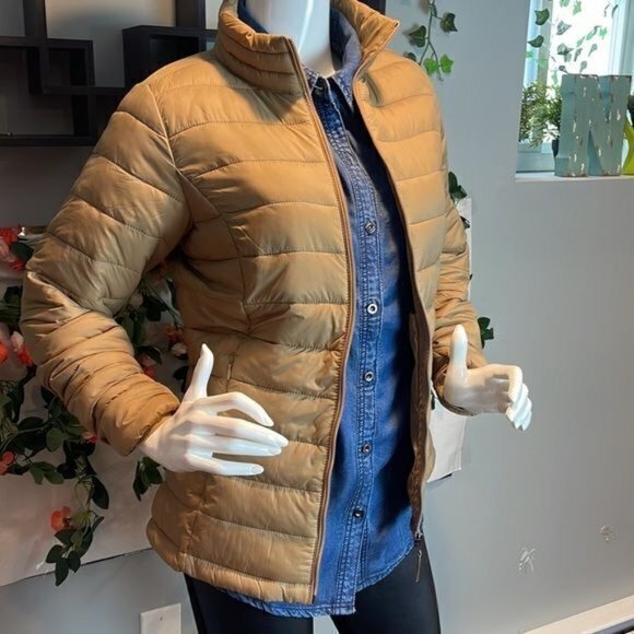 Lightweight Long Sleeve Full Zip Water Resistant Packable Puffer Jacket XS RfJ19 - Picture 5 of 17